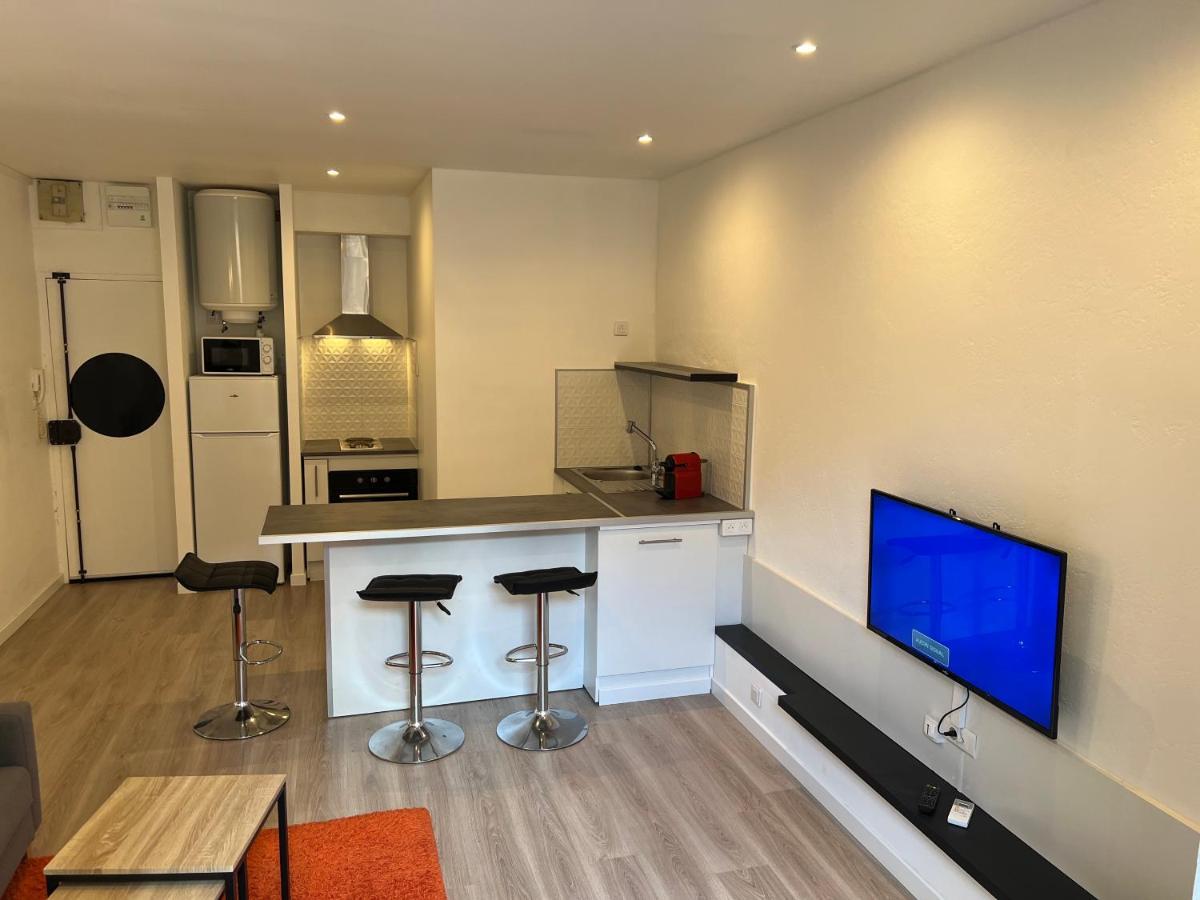 Proche De Tout … Marselha Exterior foto